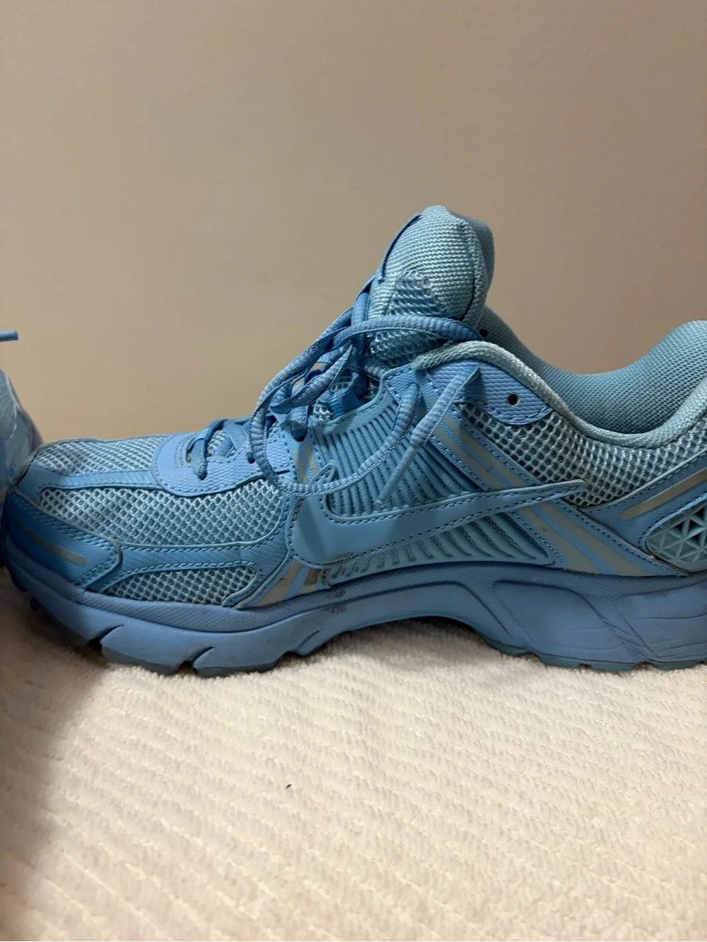 Nike up sale